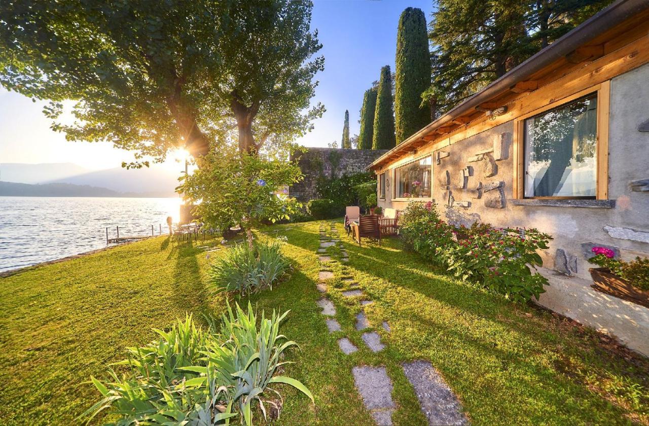 Piccola Casa Naturale Sul Lago 瓦伦纳 外观 照片
